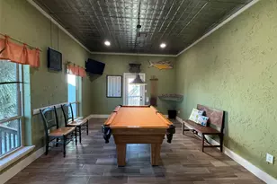 203 Kahmeha Dr, Tiki Island, TX 77554 - Photo 13