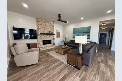 203 Kahmeha Drive, Tiki Island, TX 77554 - Photo 5