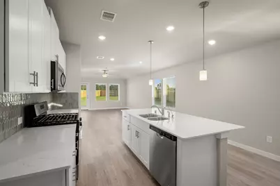 16529 Breezy Knoll Court, Conroe, TX 77302 - Photo 5