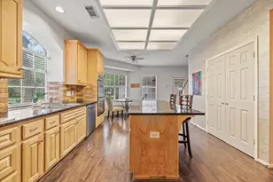 1103 Glendale Dr, Sugar Land, TX 77479 - Photo 21