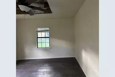 129 New York Avenue, Lakehills, TX 78063 - Photo 7