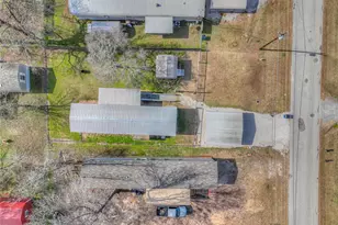 138 Pecan, Onalaska, TX 77360 - Photo 33