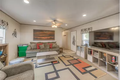 138 Pecan, Onalaska, TX 77360 - Photo 3