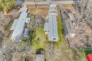 138 Pecan, Onalaska, TX 77360 - Photo 29