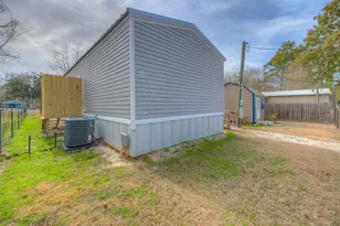 138 Pecan, Onalaska, TX 77360 - Photo 17