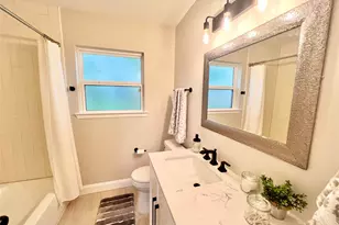 1217 18th Ave N, Texas City, TX 77590 - Photo 17