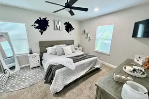 1217 18th Ave N, Texas City, TX 77590 - Photo 9