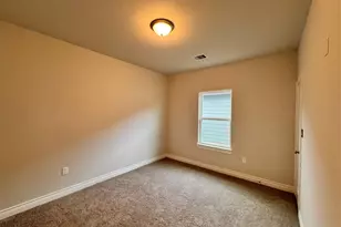 10340 Woodhill Spa Ln, Cleveland, TX 77327 - Photo 13