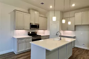 10340 Woodhill Spa Ln, Cleveland, TX 77327 - Photo 5