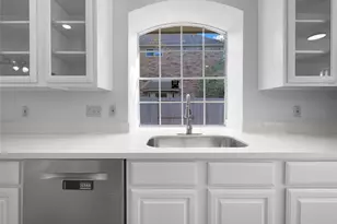 4111 Village Corner Dr, Pasadena, TX 77059 - Photo 13