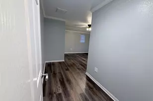 1003 W 12th St, Freeport, TX 77541 - Photo 5
