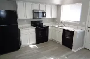 19411 Lazy Valley Dr, Katy, TX 77449 - Photo 5