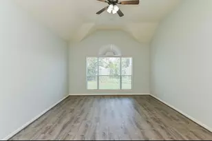 13814 Bink Ct, Houston, TX 77014 - Photo 13