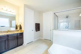 4622 Regal Shadow Ln, Sugar Land, TX 77479 - Photo 17