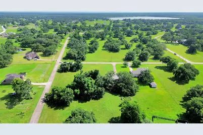 406 Rancho Chico Trail, Angleton, TX 77515 - Photo 13