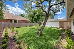 3807 Murworth Dr, Houston, TX 77025 - Photo 15