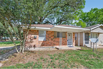 312 Travis Street, Richmond, TX 77469 - Photo 3