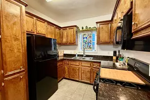 504 E 23rd St, Houston, TX 77008 - Photo 9
