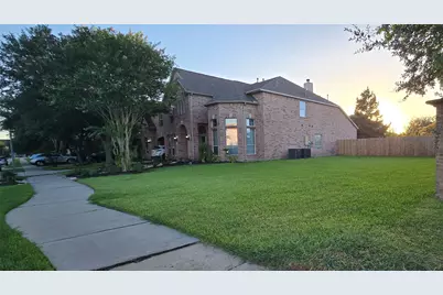 1910 Stable Stone Lane, Pearland, TX 77581 - Photo 5