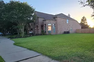 1910 Stable Stone Ln, Pearland, TX 77581 - Photo 5