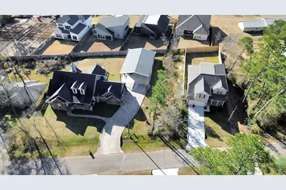 1335 Glen Oaks Drive, Conroe, TX 77385 - Photo 9