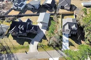 1335 Glen Oaks Dr, Conroe, TX 77385 - Photo 9