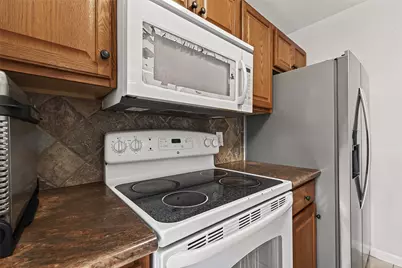 10615 Briar Forest Drive #1002, Houston, TX 77042 - Photo 15