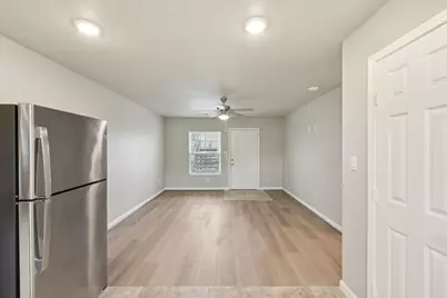 278 Plez Morgan Drive #C, Montgomery, TX 77356 - Photo 17