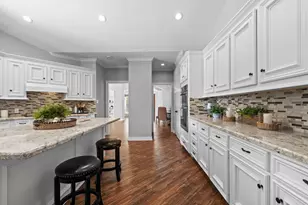 18355 Burkhardt Rd, Tomball, TX 77377 - Photo 5