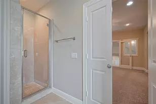 2910 Leeland St, Houston, TX 77003 - Photo 9