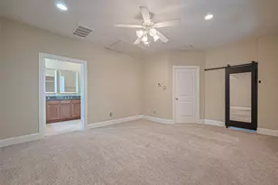 2910 Leeland St, Houston, TX 77003 - Photo 37