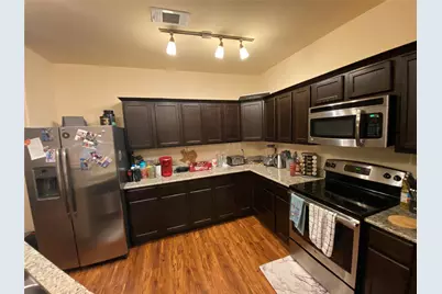 1239 20th Street #B, Huntsville, TX 77340 - Photo 7