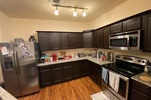 1239 20th St, Huntsville, TX 77340 - Photo 7