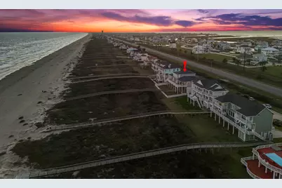 20627 E Sand Hill Drive, Galveston, TX 77554 - Photo 7