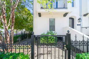 2426 Bevis St, Houston, TX 77008 - Photo 27