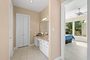 70 Blooming Grove Ln, Houston, TX 77077 - Photo 19