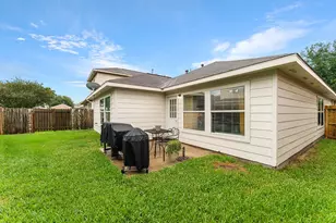 6214 Borage St, Crosby, TX 77532 - Photo 9
