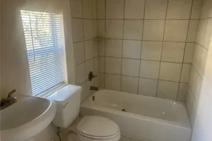 602 Cordell St, Houston, TX 77009 - Photo 9