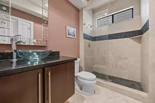 4129 Dickson St, Houston, TX 77007 - Photo 17