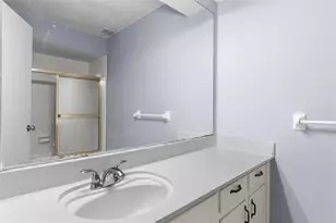 1016 Tri Oaks Ln, Houston, TX 77043 - Photo 15