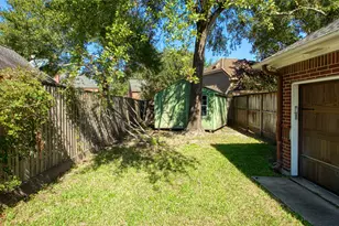 14907 Pine Point Ct, Houston, TX 77070 - Photo 5