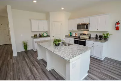 1025 Long Bay Ct, Brookshire, TX 77423 - Photo 3