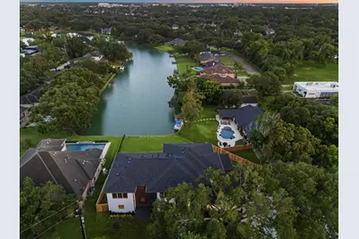 302 Piedmont Street, Sugar Land, TX 77478 - Photo 3
