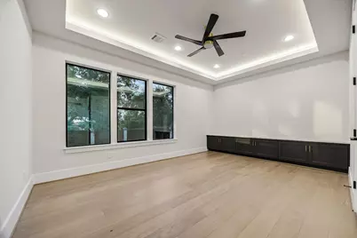302 Piedmont Street, Sugar Land, TX 77478 - Photo 33