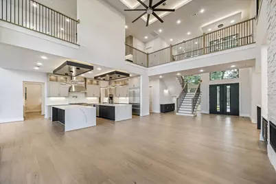 302 Piedmont Street, Sugar Land, TX 77478 - Photo 9