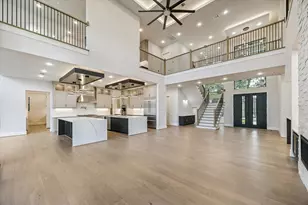 302 Piedmont St, Sugar Land, TX 77478 - Photo 9