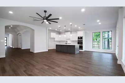 17804 Parnassum Path, Conroe, TX 77302 - Photo 5
