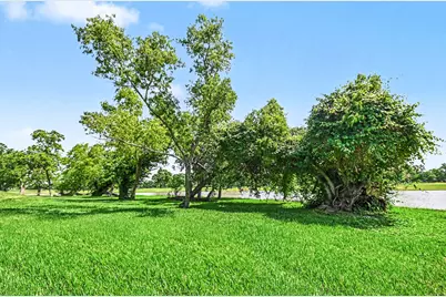 1319 Oyster Point Drive, Sugar Land, TX 77478 - Photo 47