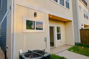 3802 Yale St, Houston, TX 77018 - Photo 9