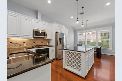 1274 Seamist Drive, Houston, TX 77008 - Photo 7